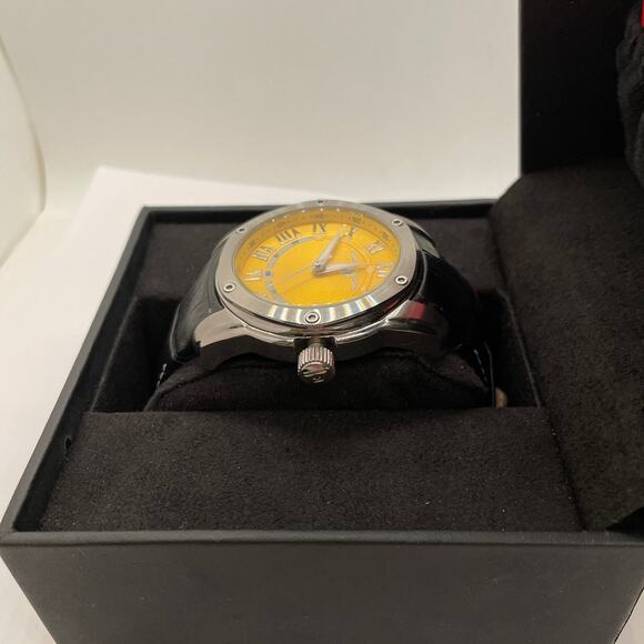 Swiss Legend Traveler Mens Yellow Face Watch w/Box - Picture 3 of 9